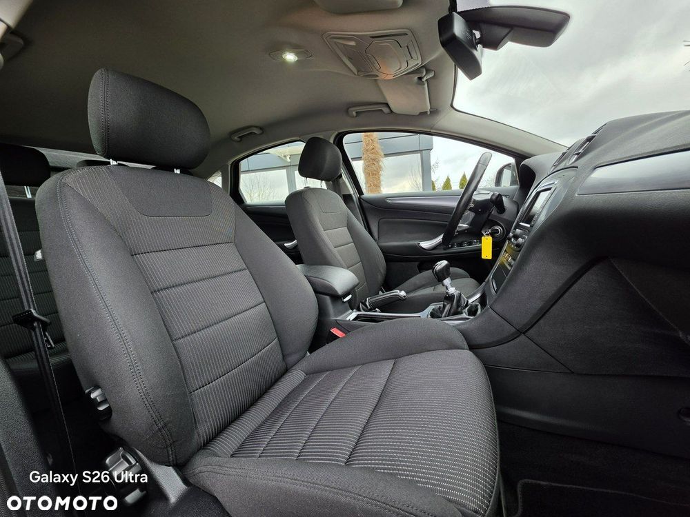 Ford Mondeo 1.6 T Titanium - 32