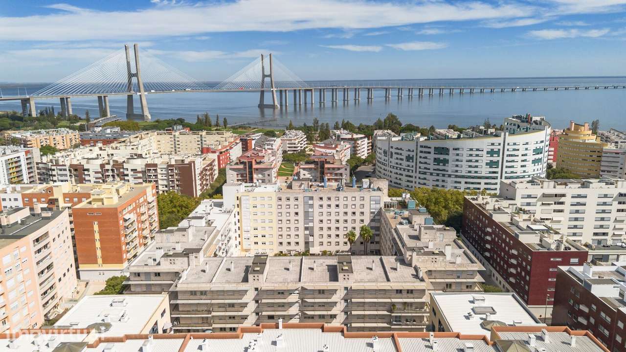 Duplex T1 + 1 com jardim, Parque das Nações, Lisboa