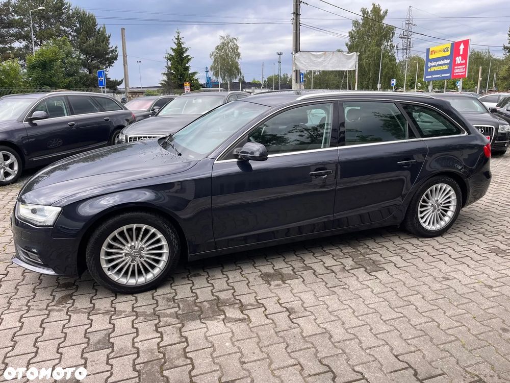 Audi A4 Avant - 11