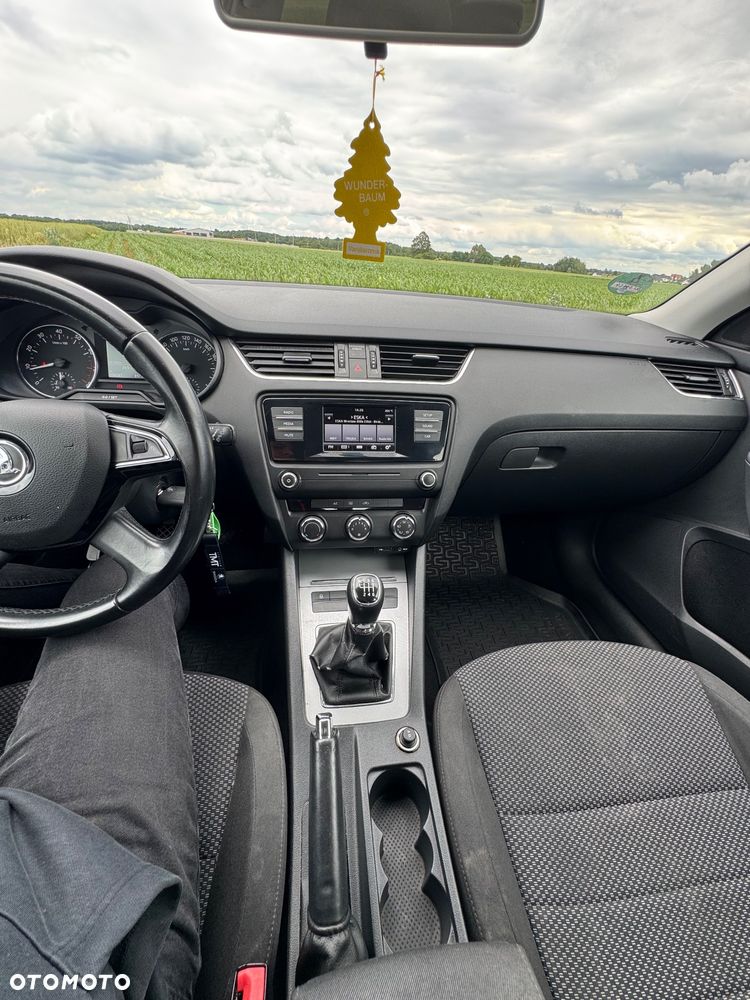 Skoda Octavia 1.4 TSI Ambition - 10