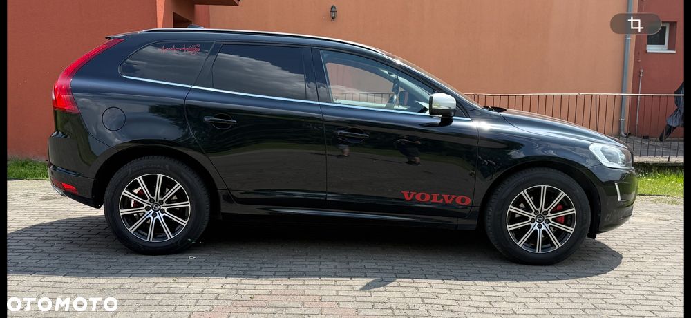 Volvo XC 60 D5 AWD Kinetic - 4