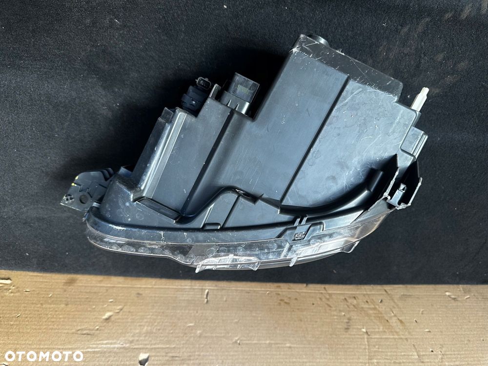 citroen c3 iii lift lampa prawa przód full led 9836161580 - 7