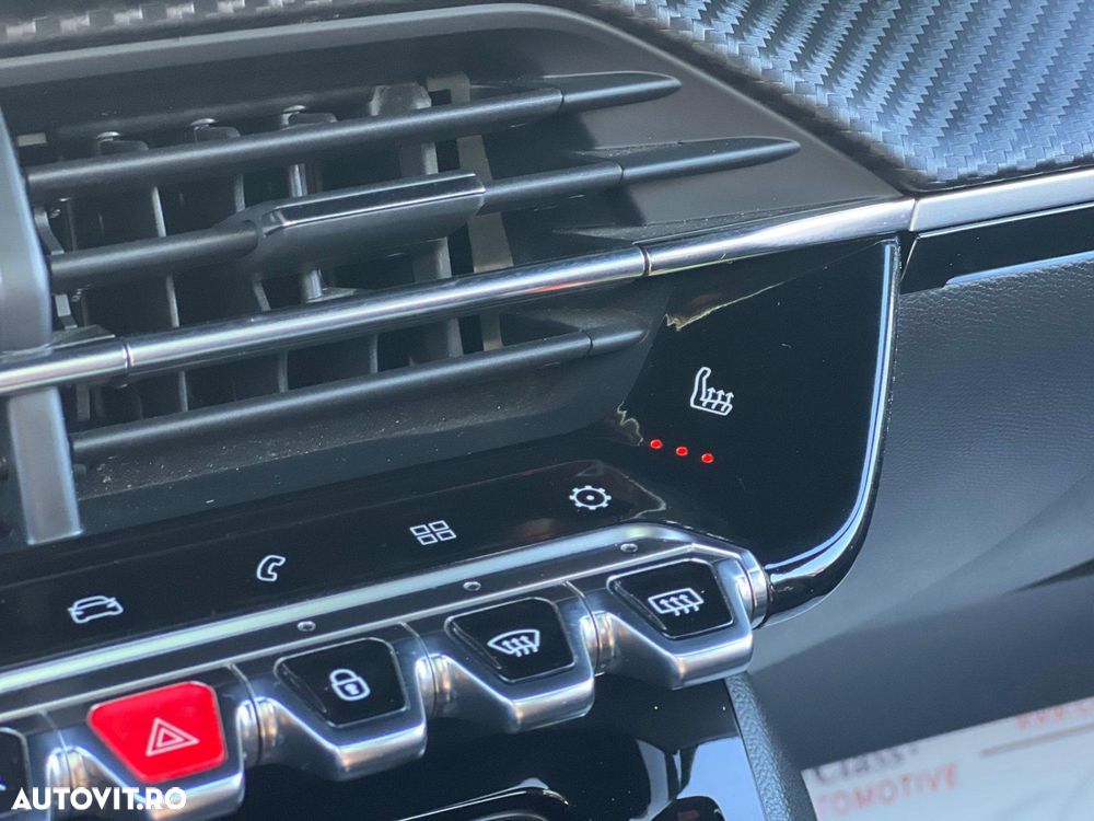 Peugeot 2008 1.2 L PureTech STT EAT8 GT Line - 26