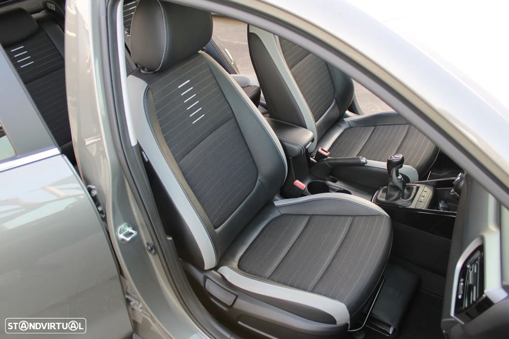 Kia Stonic 1.6 CRDi Easy - 39