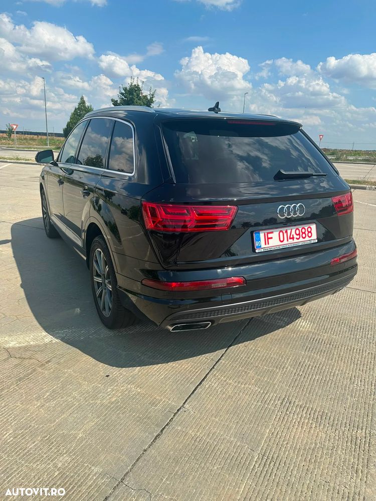 Audi Q7 - 6
