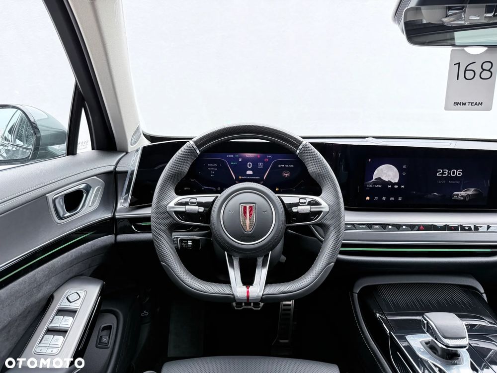 Hongqi H9 2.0T Deluxe - 33