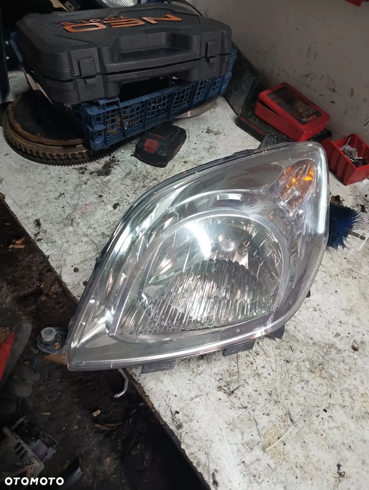 LAMPA LEWA  FIORINO BIPPER NEMO B .LADNA