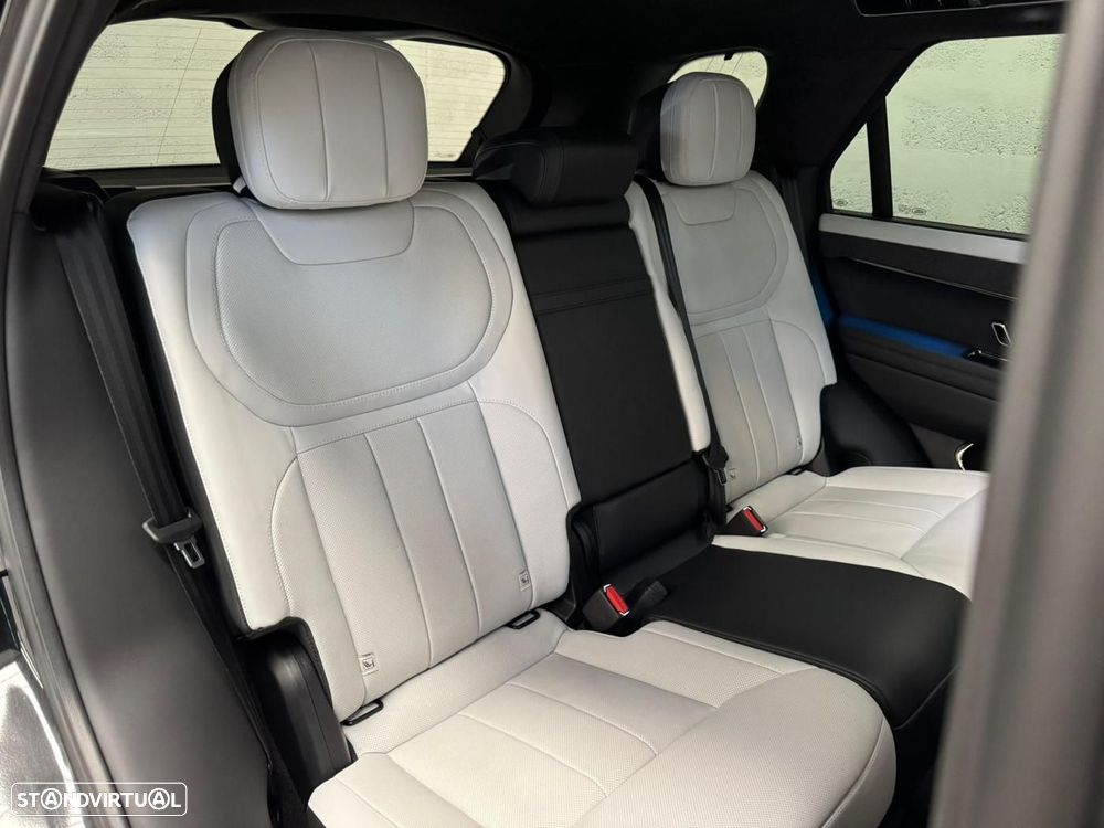 Land Rover Range Rover Sport 4.4 P530 Autobiography - 49