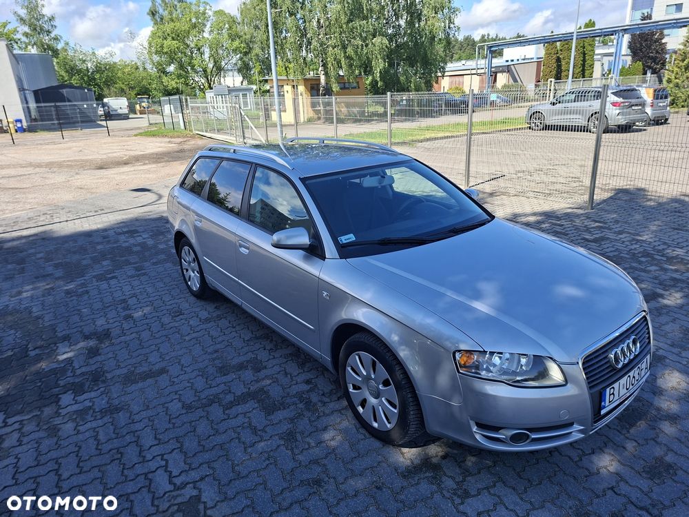 Audi A4 Avant - 1