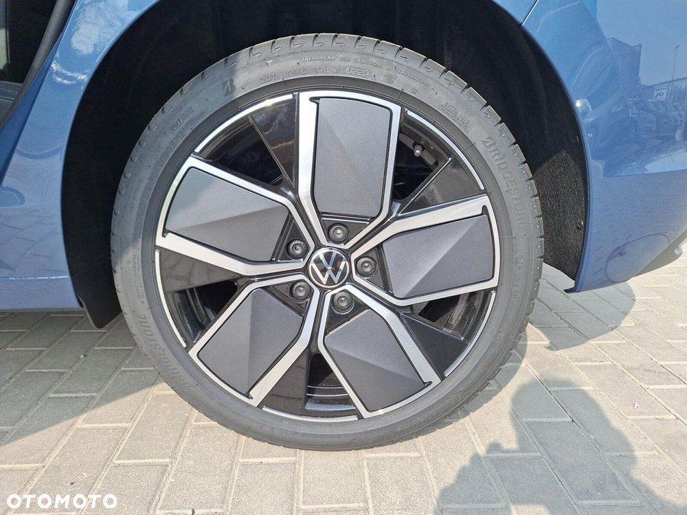 Volkswagen Golf - 18