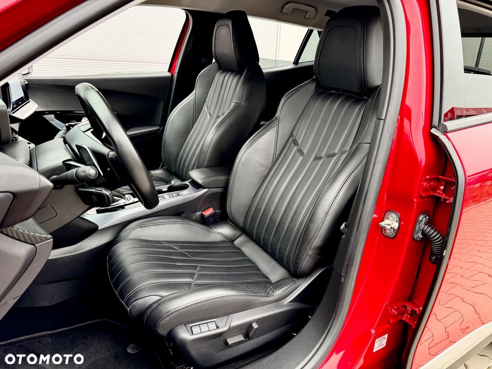 Peugeot 2008 1.5 BlueHDi Allure Pack S&S EAT8 - 27