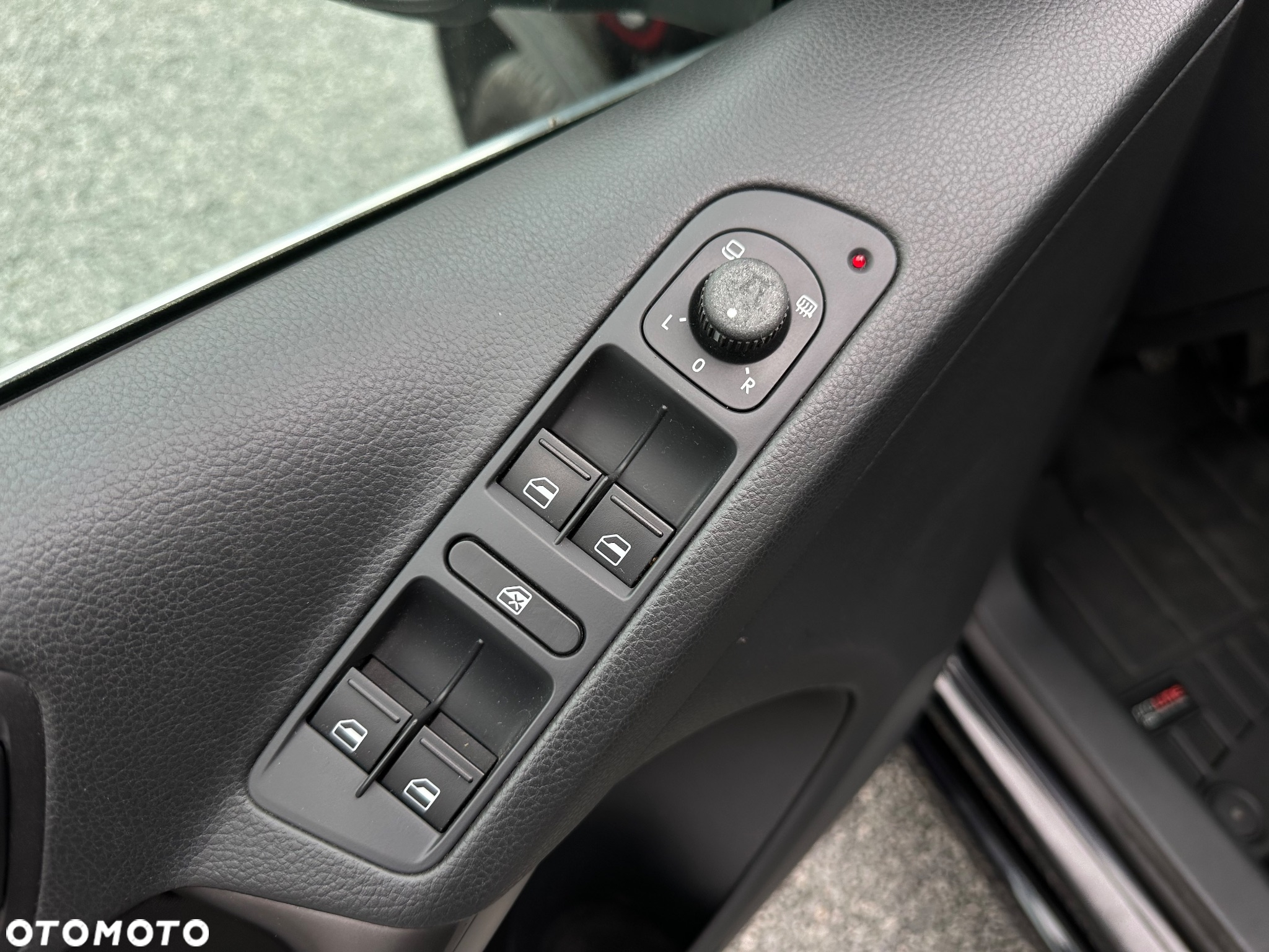 Volkswagen Tiguan - 17