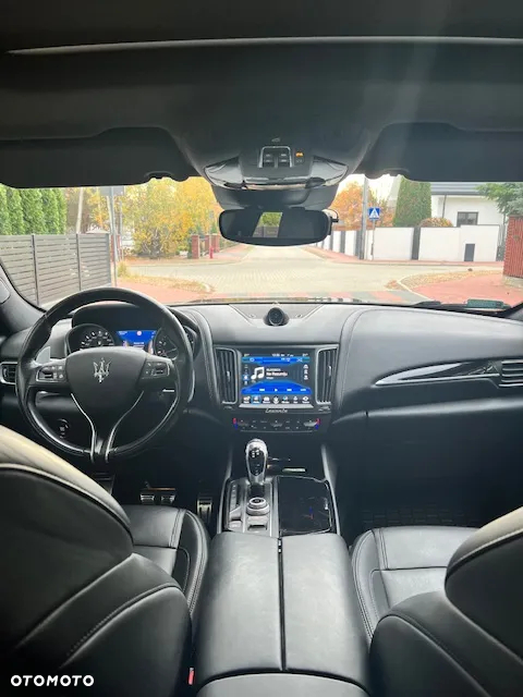 Maserati Levante S Q4 GranSport - 9