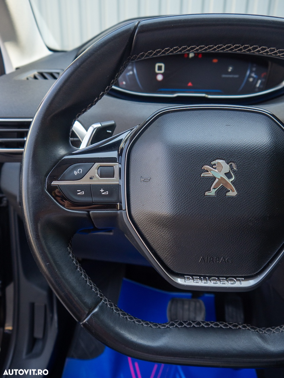 Peugeot 5008 - 19