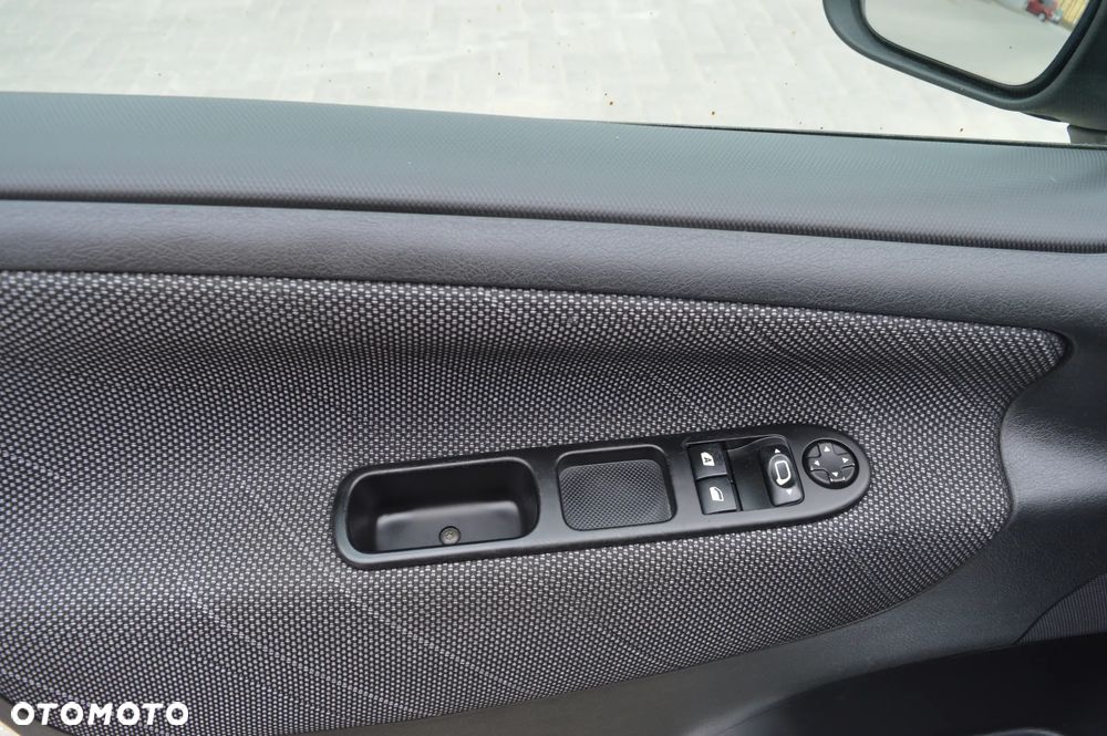 Peugeot 207 120 VTi Automatik Premium - 16