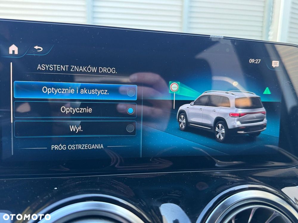Mercedes-Benz EQB 300 66.5kWh 4-Matic AMG Line 7os - 39