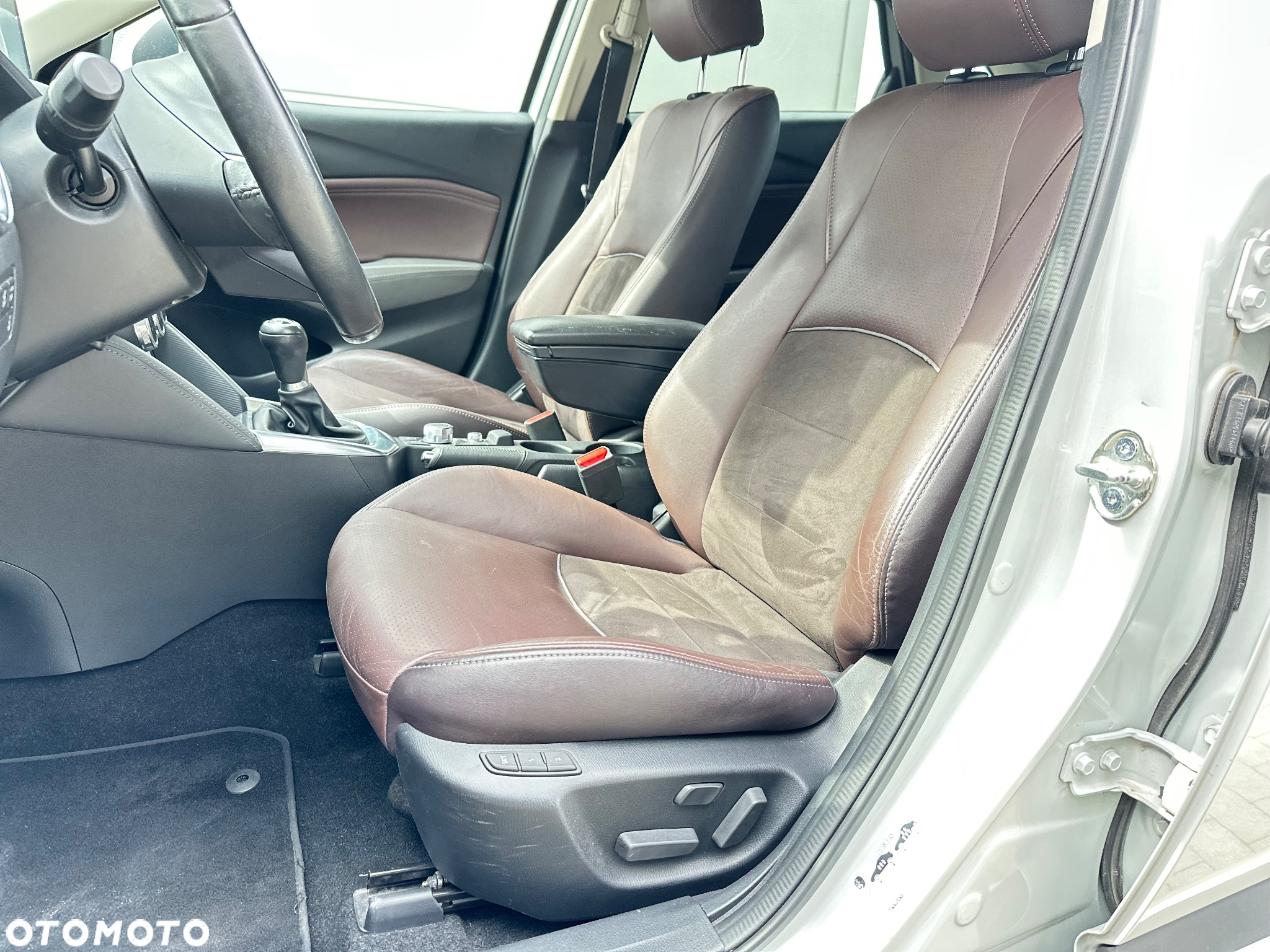 Mazda CX-3 SKYACTIV-G 150 AWD Exclusive-Line - 28