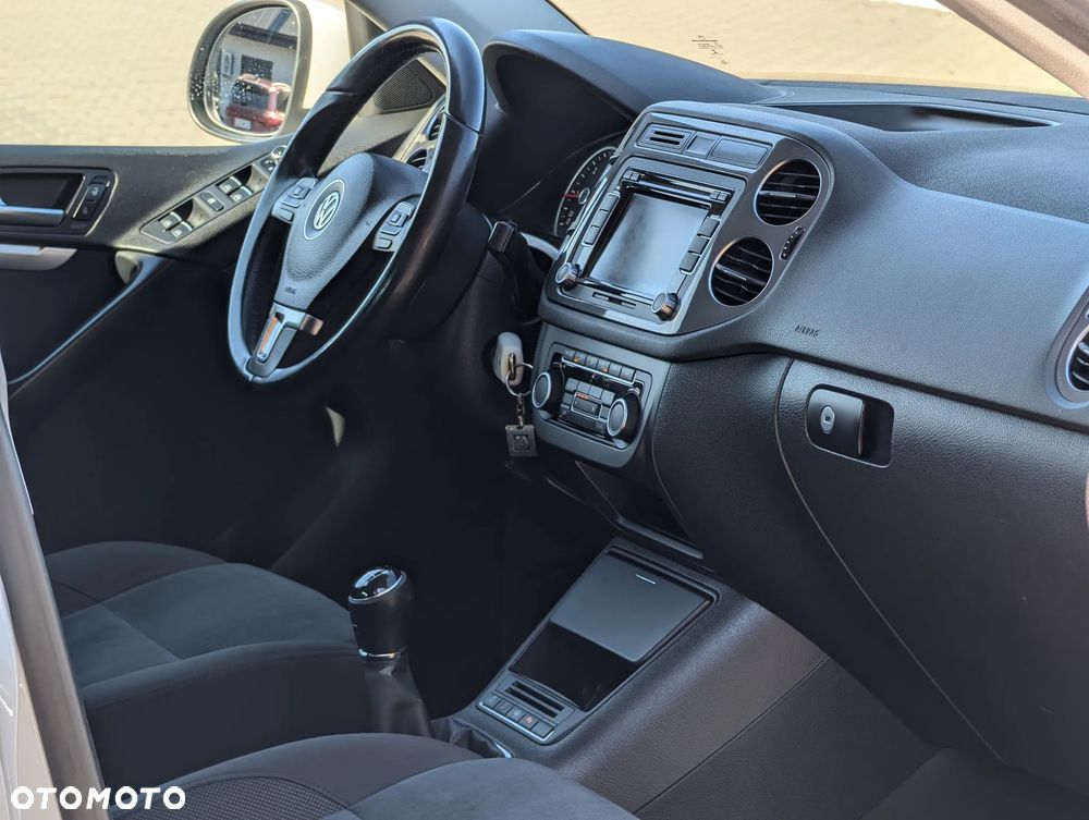 Volkswagen Tiguan 2.0 TDI DPF BlueMotion Technology Life - 33