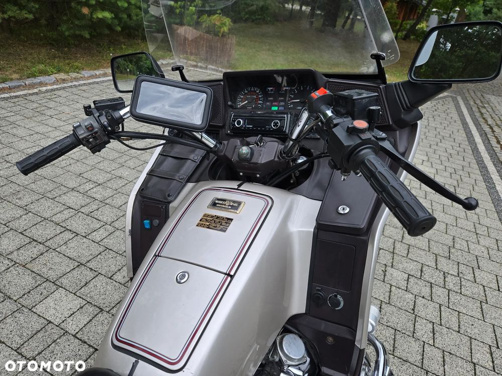 Honda GL - 25