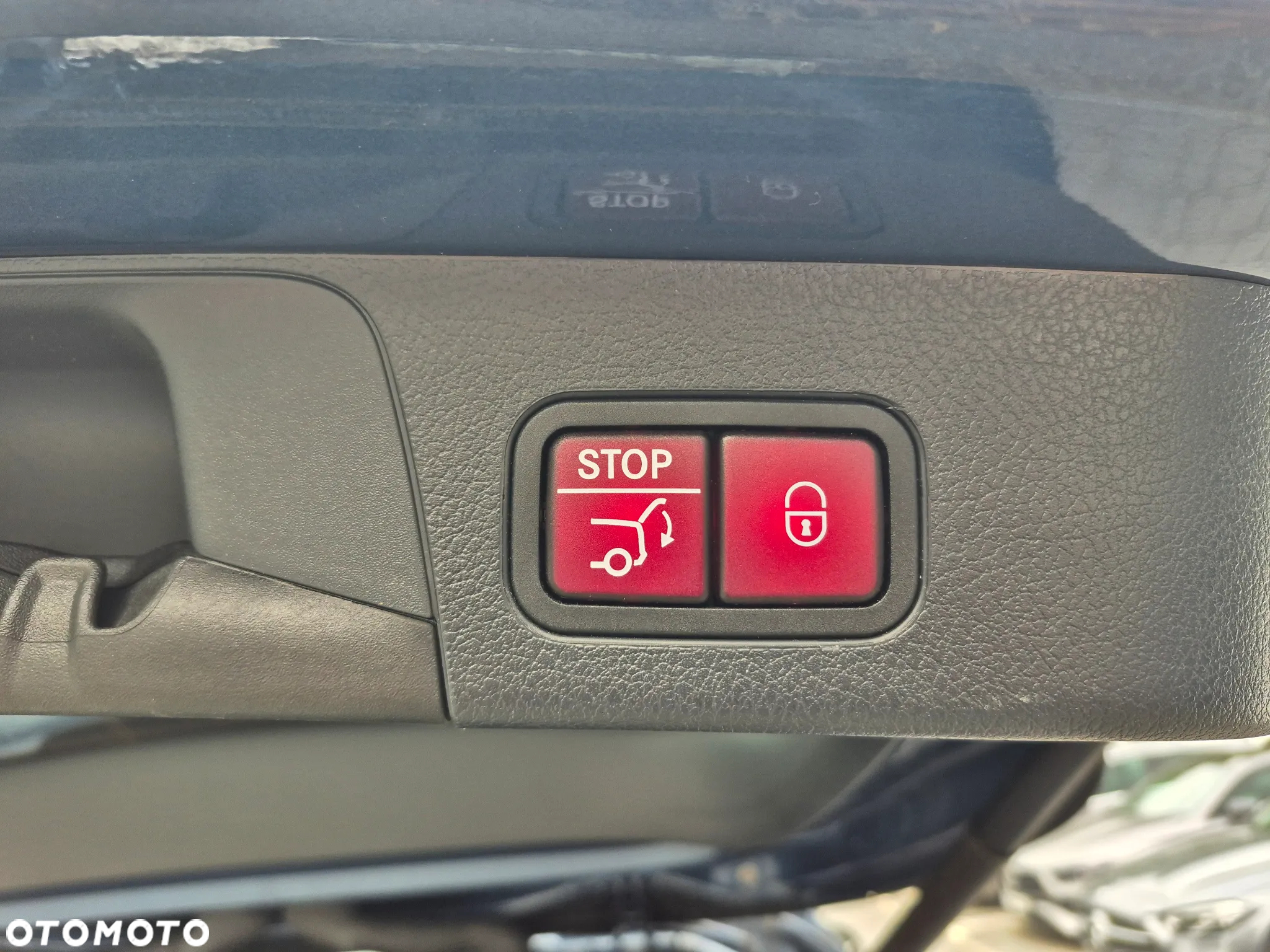 Mercedes-Benz GLB 250 4-Matic 8G-DCT - 27