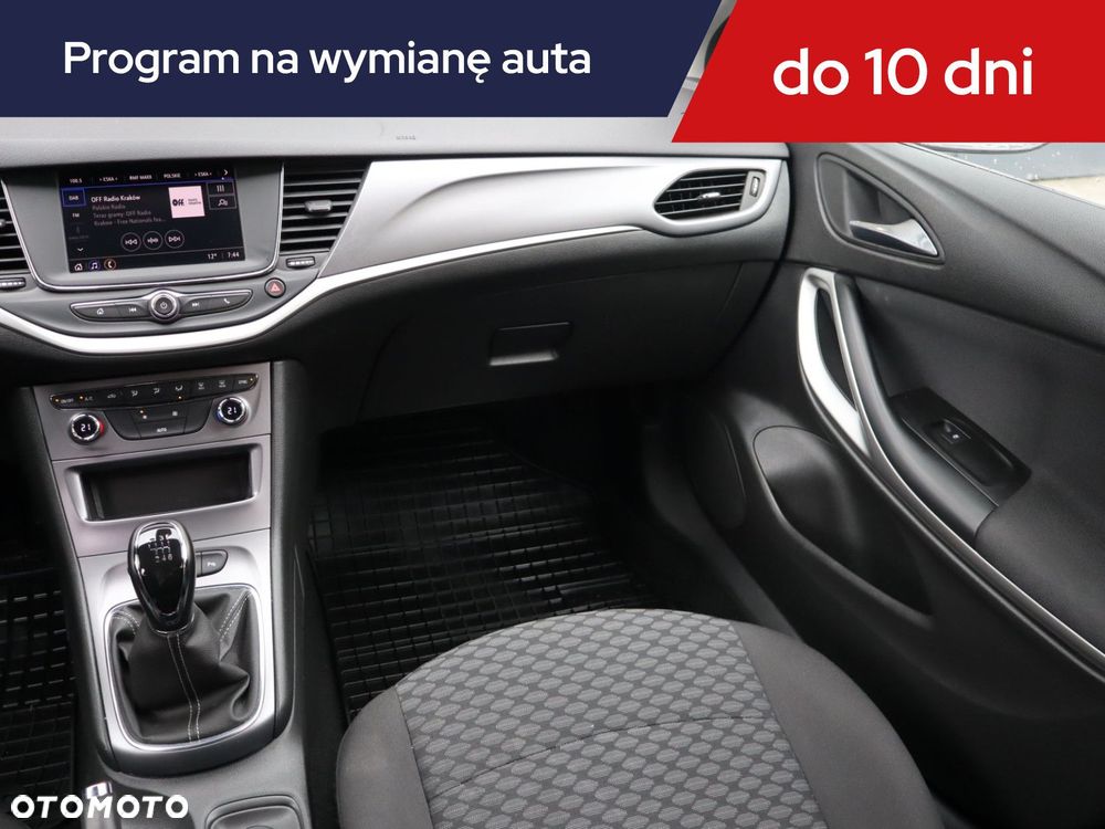 Opel Astra - 10