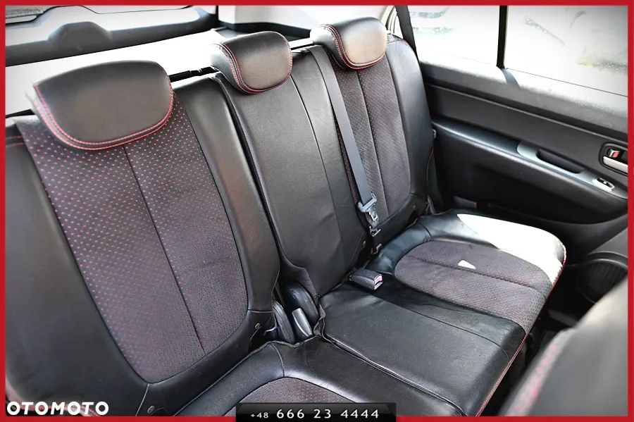 Kia Carens 2.0 CRDi Tour - 23