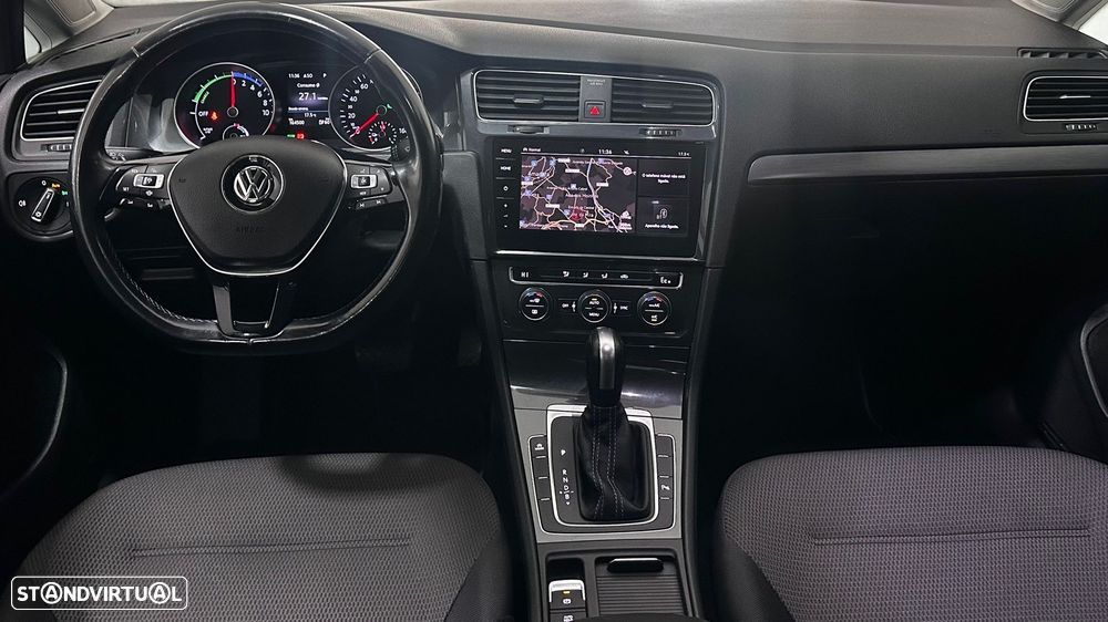 VW e-Golf AC/DC - 2