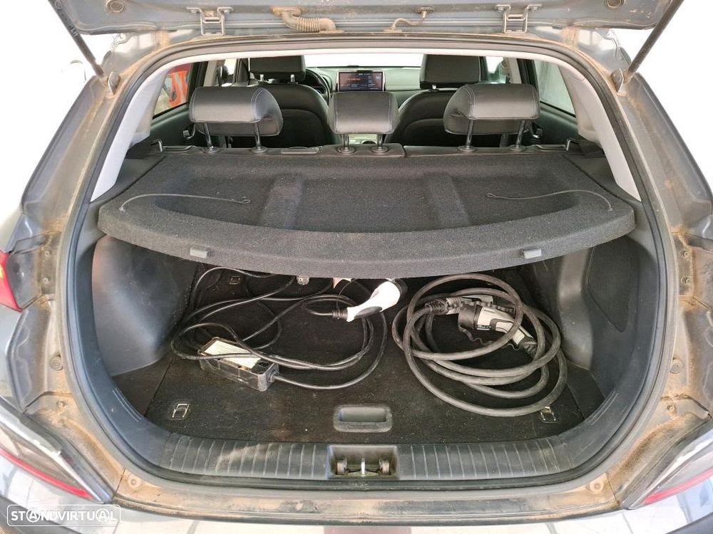 Hyundai Kauai Premium - 9