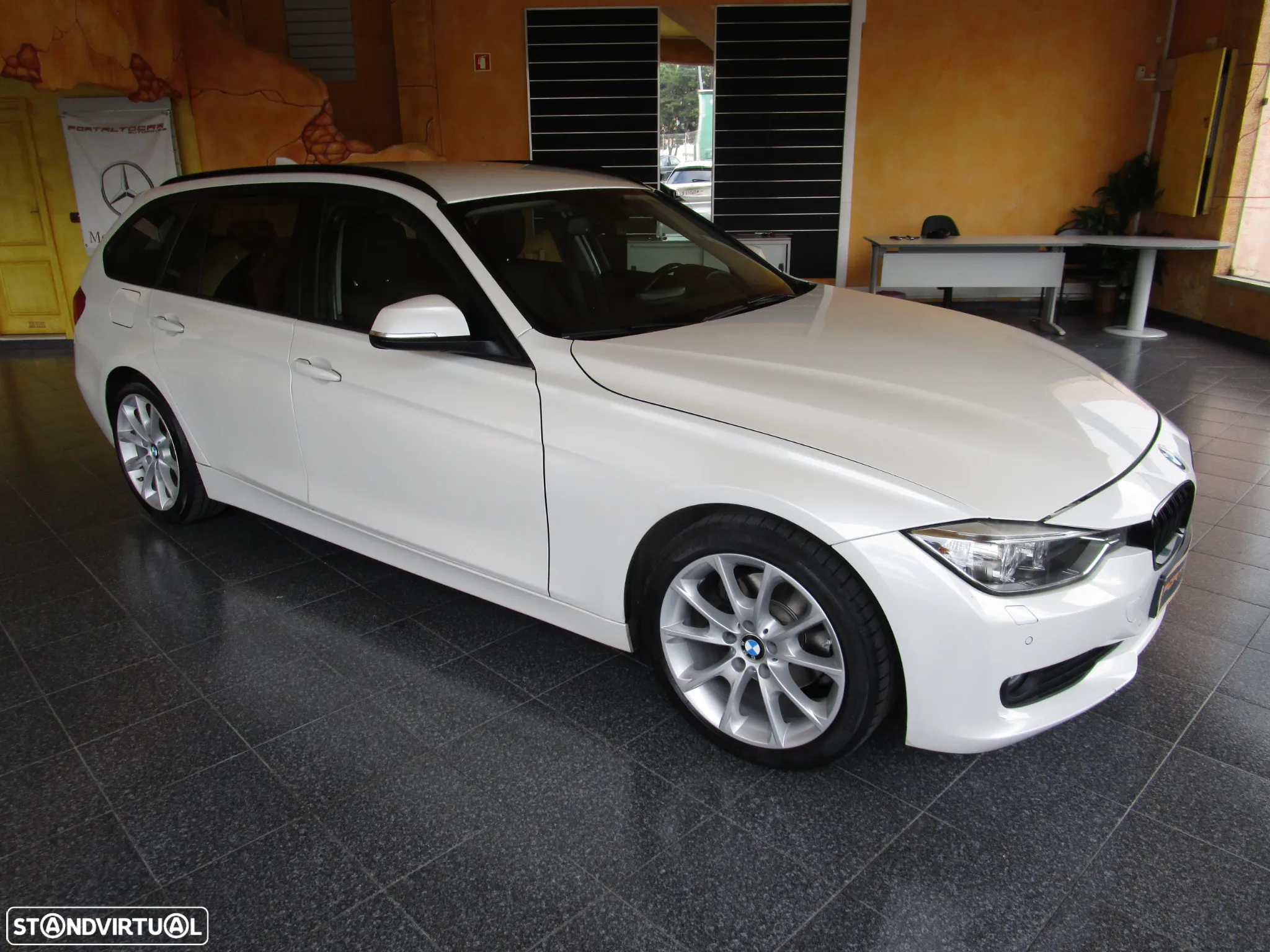 BMW 320 d Touring Aut. Sport Line - 11
