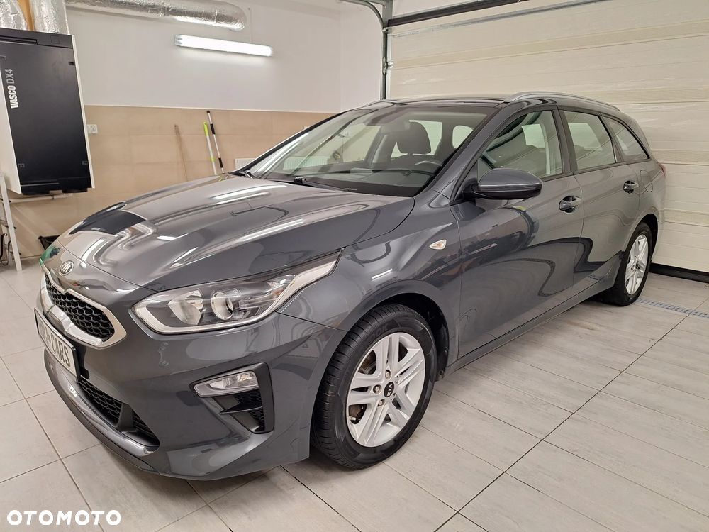 Kia Ceed 1.4 CVVT Dream Team Edition - 6