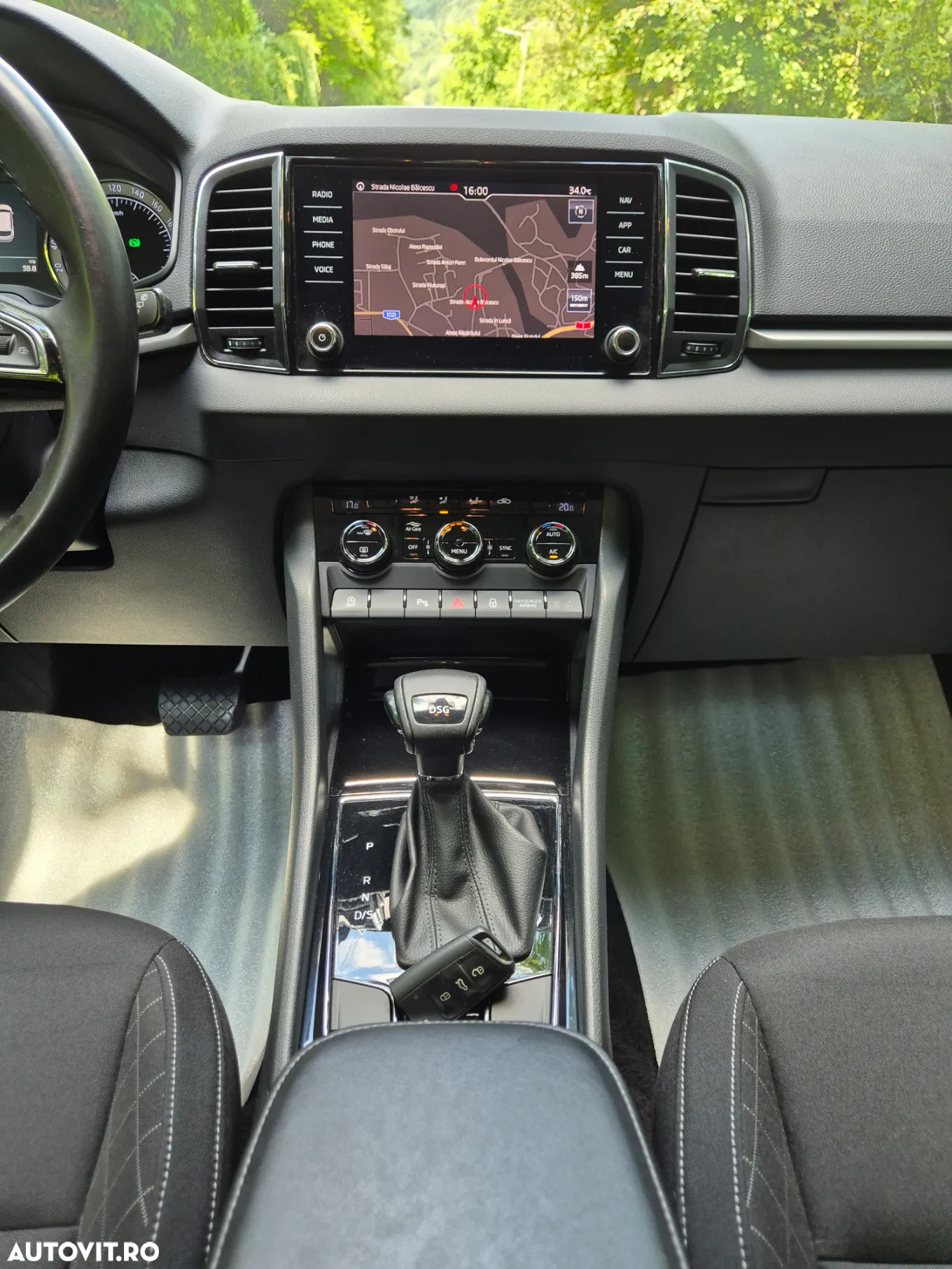 Skoda Karoq 1.6 TDI DSG Ambition - 16