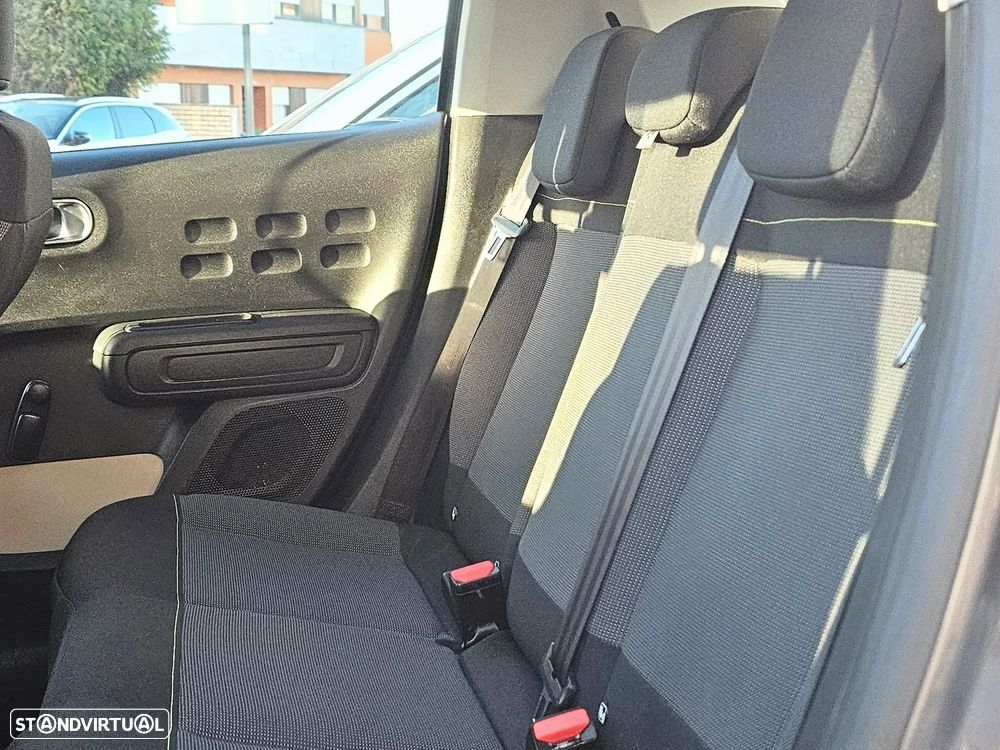 Citroën C3 Pure Tech S&S Live - 9