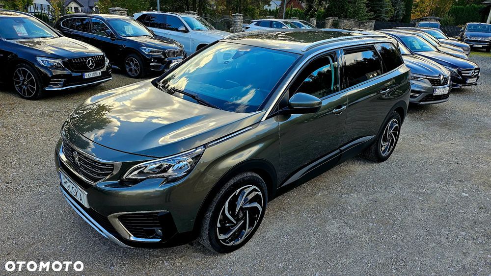 Peugeot 5008 2019 photo 2