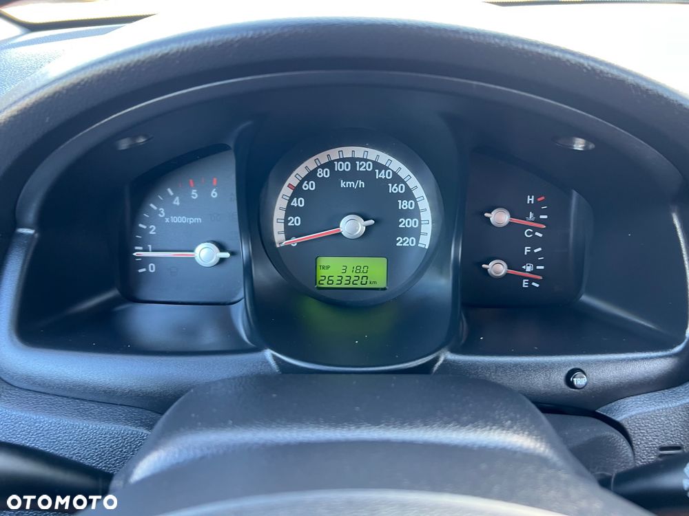Kia Sportage 2.0 CRDI 2WD Spirit - 32