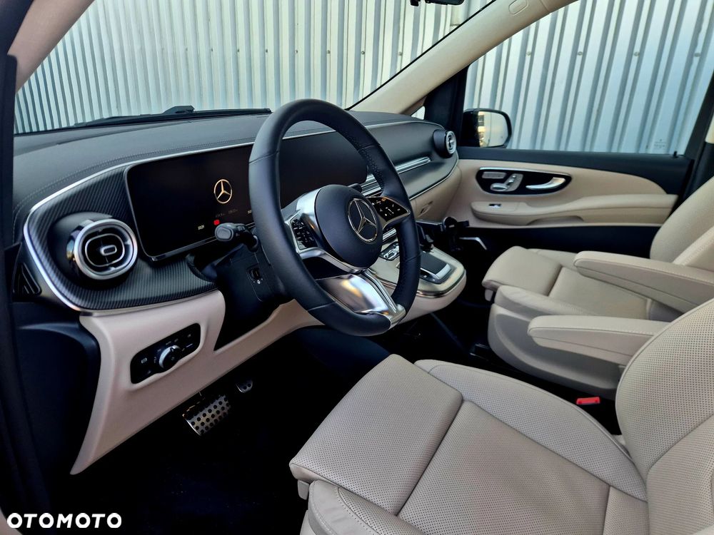 Mercedes-Benz Klasa V 300 d 4-Matic 9G-Tronic Exclusive (długi) - 15