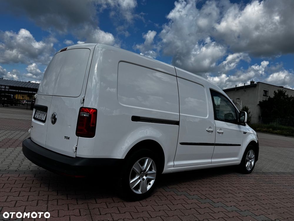 Volkswagen Caddy Maxi 2.0 TDI Trendline DSG - 4