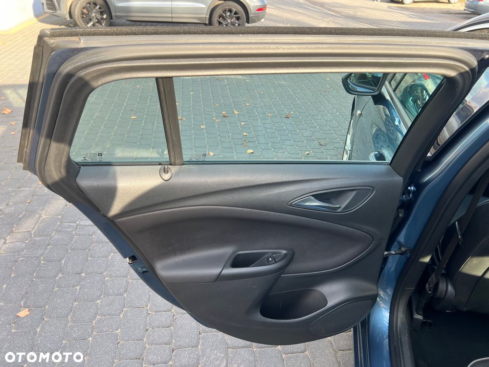 Opel Astra - 17