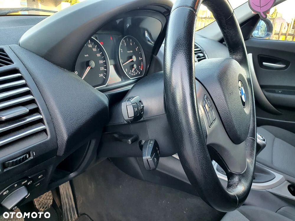 BMW Seria 1 - 14