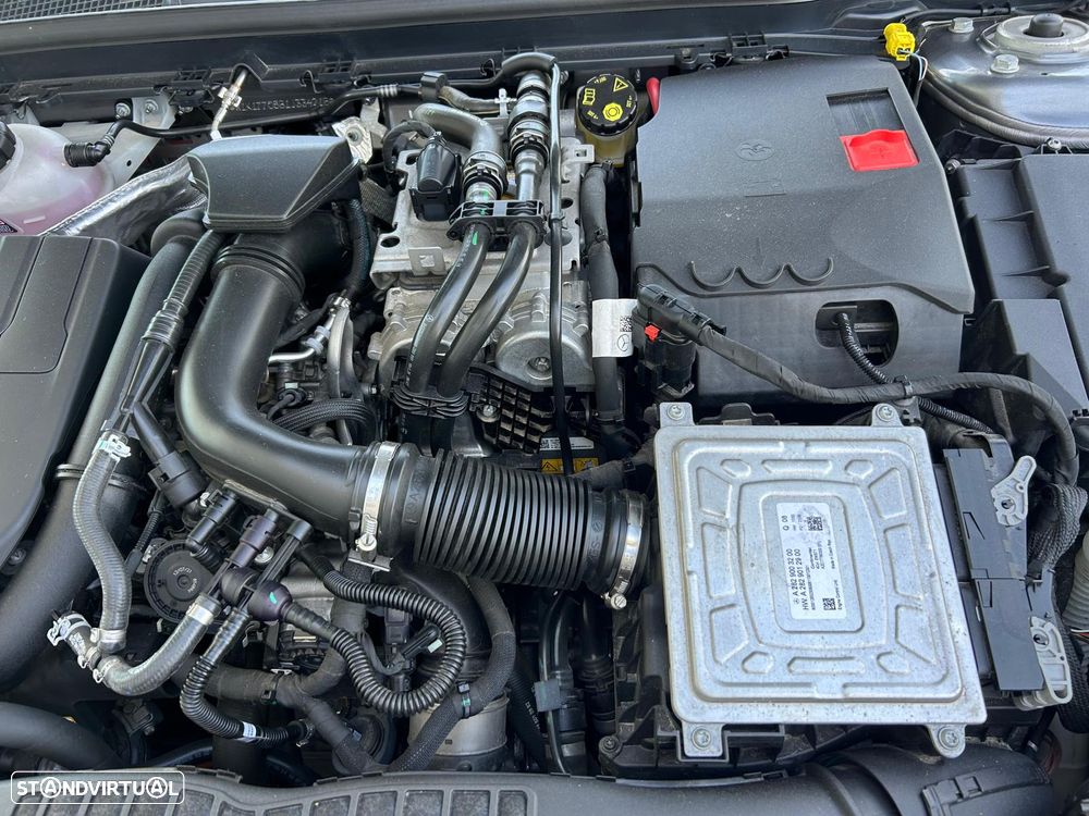 Mercedes-Benz A 250 e 8G-DCT Edition 2021 - 29