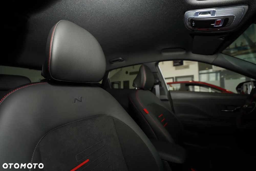 Hyundai Kona 1.6 GDI Hybrid N-Line DCT - 11