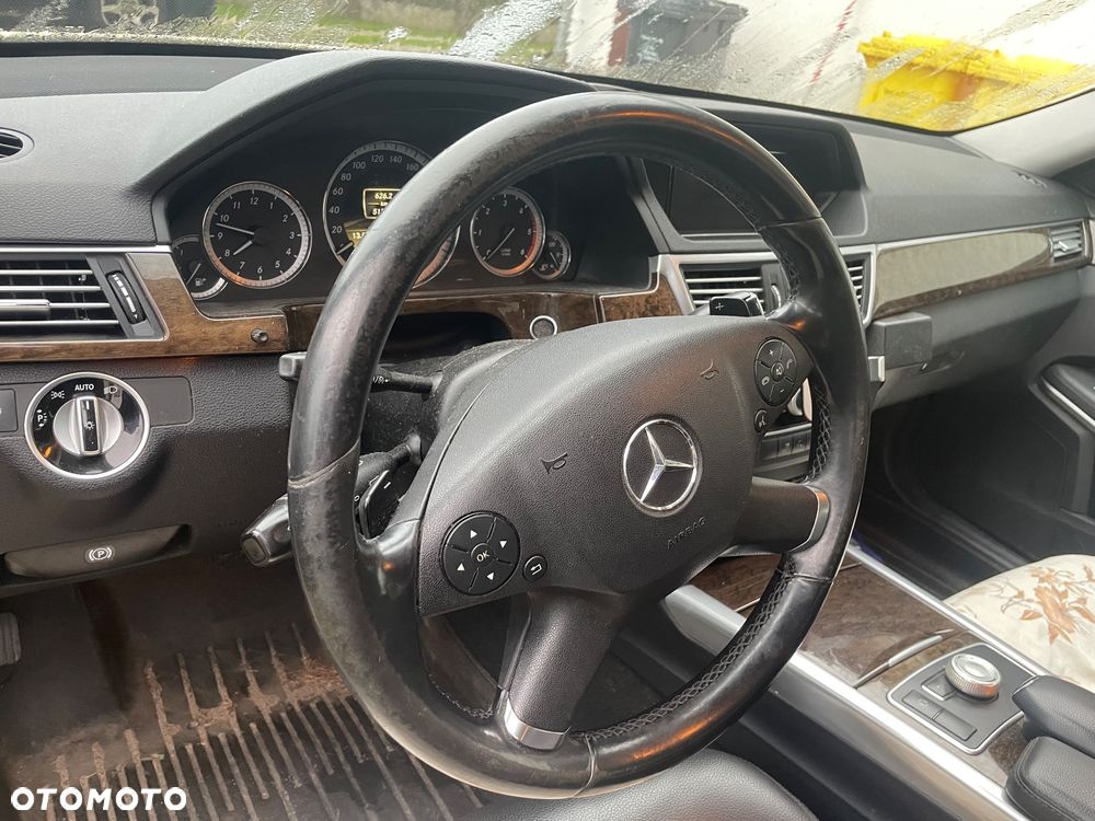 Mercedes-Benz Klasa E 200 T BlueTEC 7G-TRONIC Edition - 9