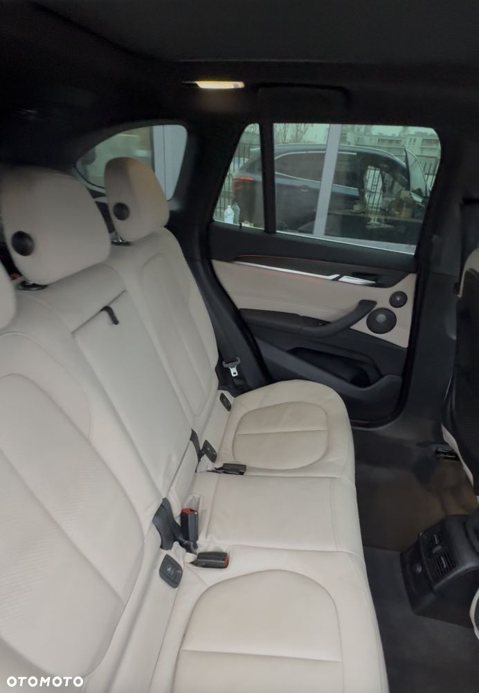 BMW X1 - 5