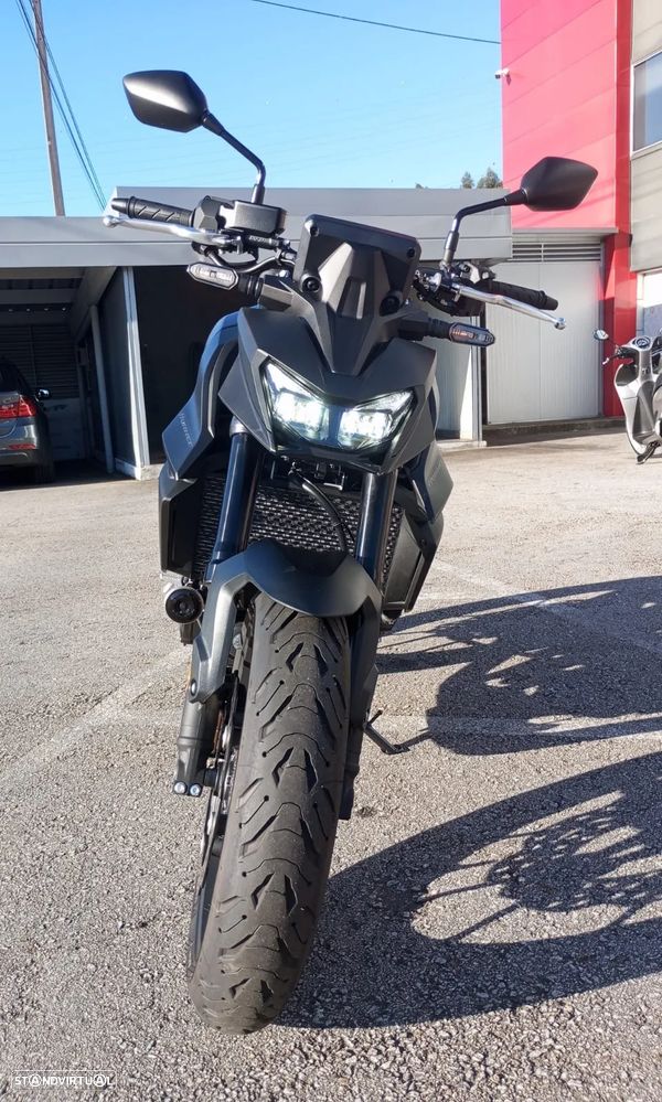 Honda CB 750 HORNET - 6