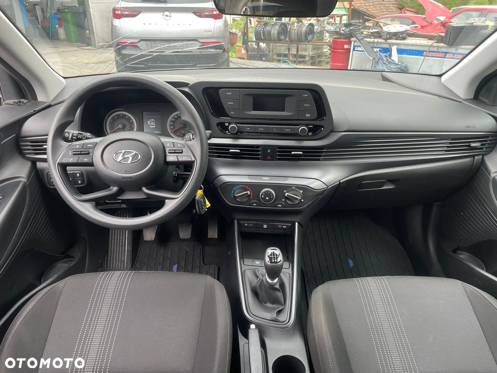 Hyundai i20 - 11