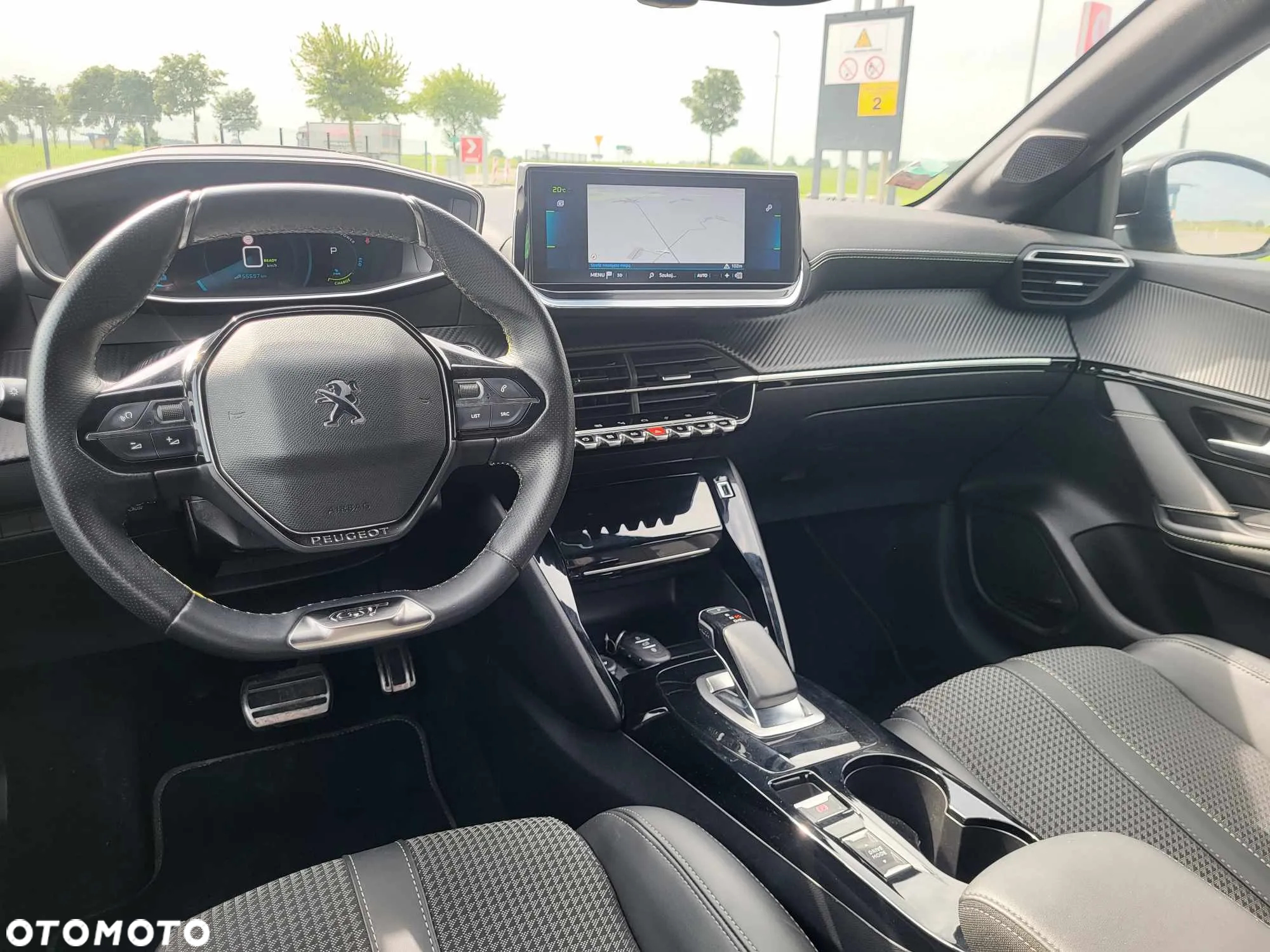 Peugeot 208 e-208 GT Line - 13
