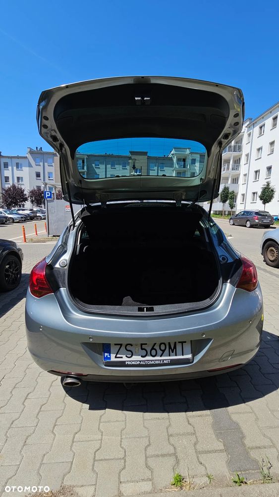 Opel Astra 1.4 T Edition 150 - 20