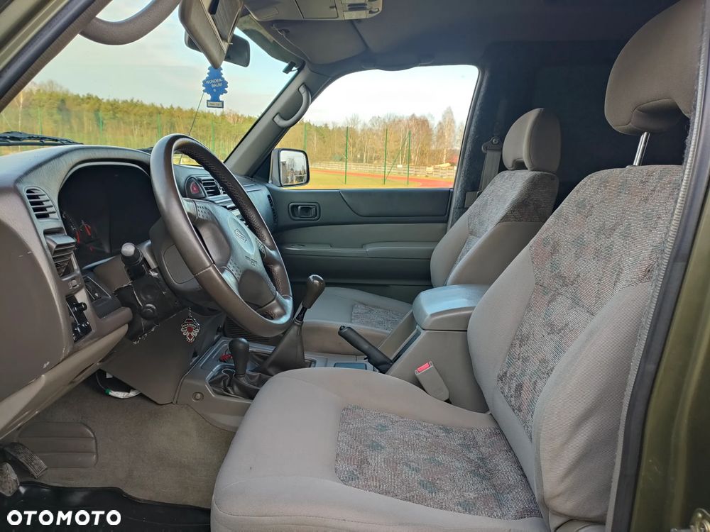 Nissan Patrol - 12