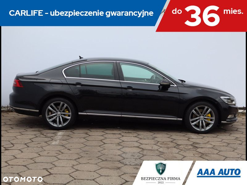 Volkswagen Passat - 7