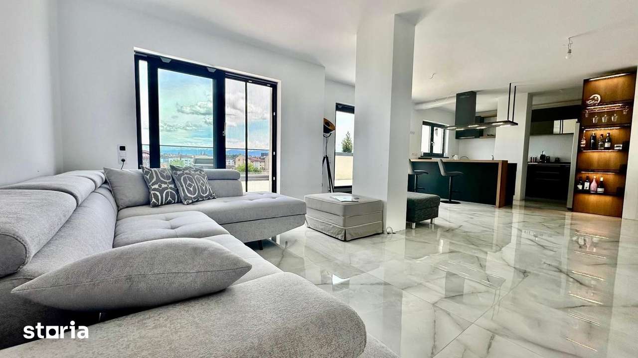 Apartament tip penthouse cu terasa mare - Turnisor — fotografia 1