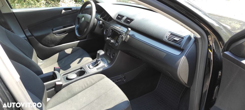 Volkswagen Passat 2.0 TDI Comfortline DPF DSG - 14